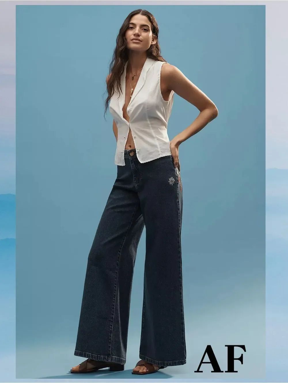 Maeve Dark Wash Wide-Leg Jeans with Back Side Embroidery Size 33 NWT